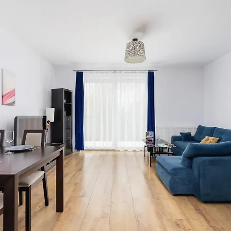 Bialoruska With Balcony Otel Krakow