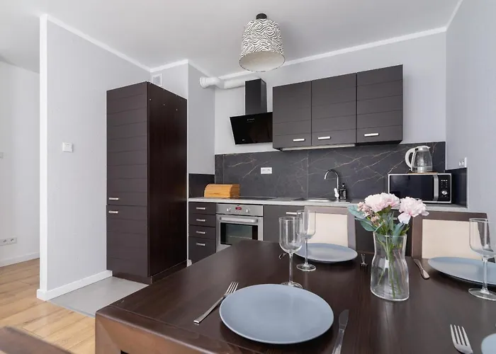 Hotel Bialoruska With Balcony