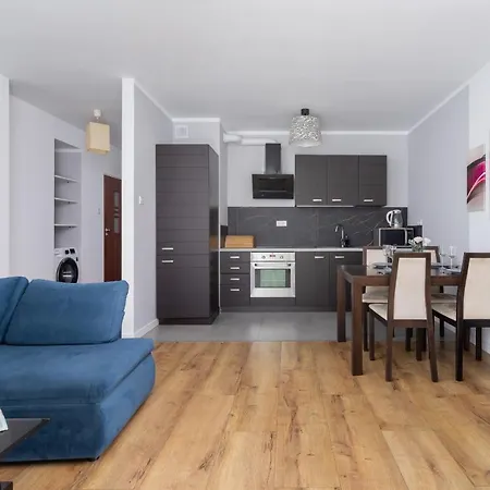 Ξενοδοχείο Bialoruska With Balcony *